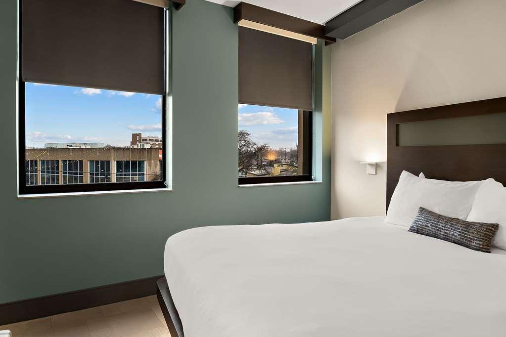 Cityflatshotel - Port Huron, Ascend Hotel Collection Room photo